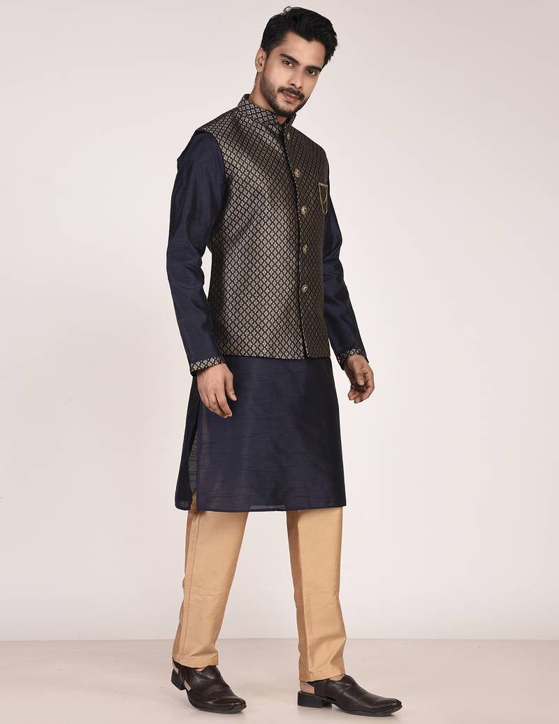 Men's woven design  jacquard kurta jacket set