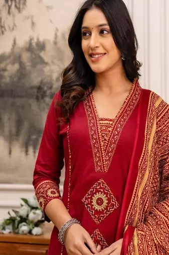 Floral printed cotton v neck red  kurta trouser & dupatta set