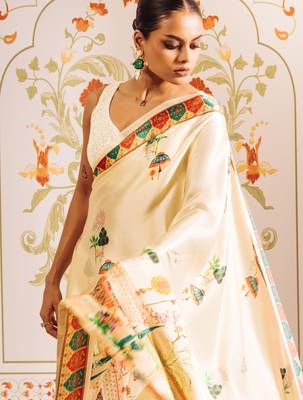Elegant japan satin digital print saree with sequins banglori silk blend blouse for party wear 2