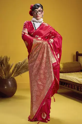 satin silk blend handloom weaving saree in red
