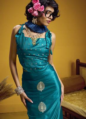 satin silk blend handloom weaving saree in aqua blue 5