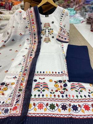 Stylish printed maslin kurta set with sequin work dupatta & rayon pant 2