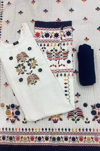 Stylish printed maslin kurta set with sequin work dupatta & rayon pant