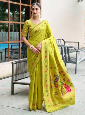 Parrot silk blend banarasi saree with unstitched blouse piece 2