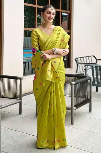 Parrot silk blend banarasi saree with unstitched blouse piece