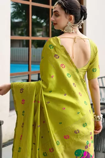 Parrot silk blend banarasi saree with unstitched blouse piece