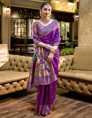 Purple silk blend banarasi saree with unstitched blouse piece 3