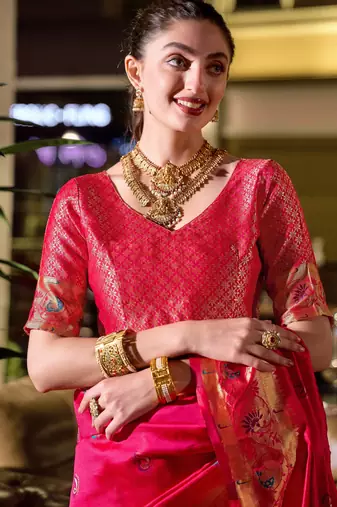 Rani pink silk blend banarasi saree with unstitched blouse piece