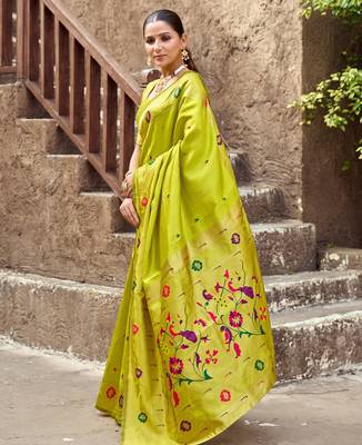Parrot silk blend banarasi saree with unstitched blouse piece 2