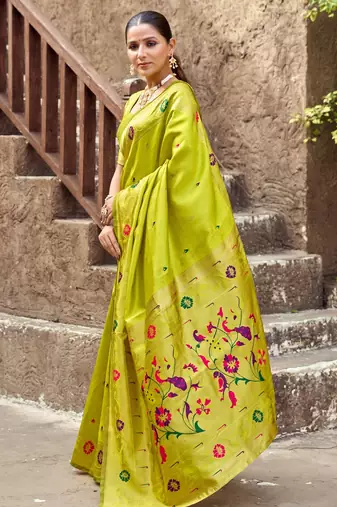 Parrot silk blend banarasi saree with unstitched blouse piece