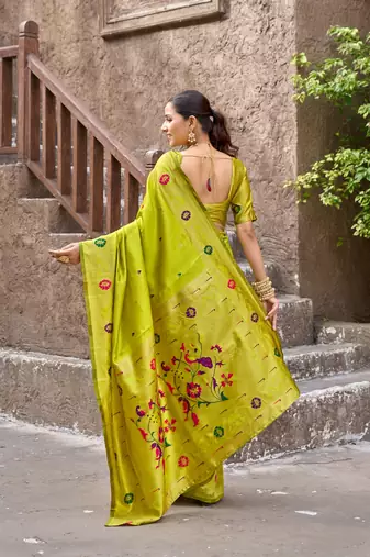 Parrot silk blend banarasi saree with unstitched blouse piece