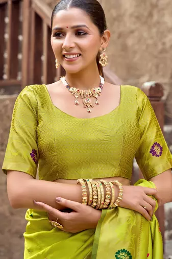Parrot silk blend banarasi saree with unstitched blouse piece