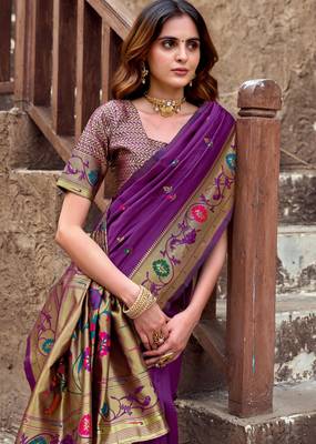 Purple silk blend banarasi saree with unstitched blouse piece 3