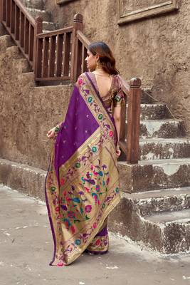 Purple silk blend banarasi saree with unstitched blouse piece 4