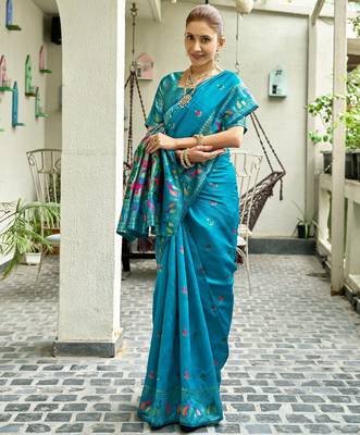 Turquoise silk blend banarasi saree with unstitched blouse piece 2