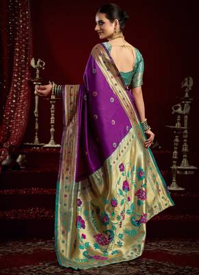Purple silk blend banarasi saree with unstitched blouse piece 4