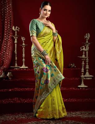 Parrot silk blend banarasi saree with unstitched blouse piece 3