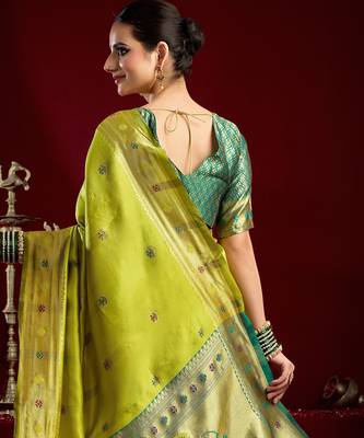 Parrot silk blend banarasi saree with unstitched blouse piece 4
