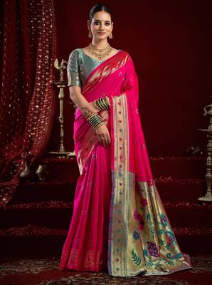 Rani pink silk blend banarasi saree with unstitched blouse piece 2