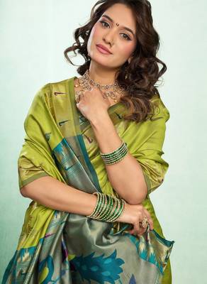 Parrot silk blend banarasi saree with unstitched blouse piece 1