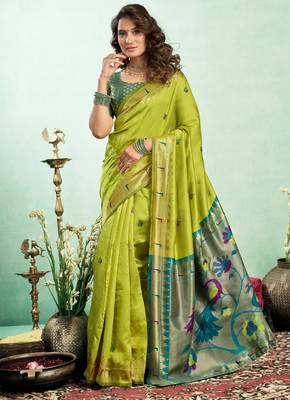 Parrot silk blend banarasi saree with unstitched blouse piece 2