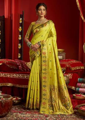 Parrot silk blend banarasi saree with unstitched blouse piece 2