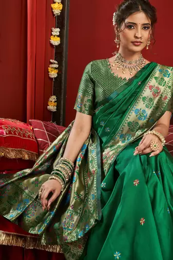 Green soft silk blend banarasi jacuard work designer party wear saree with unstitched blouse piece