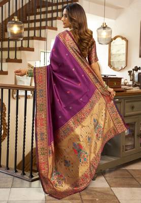 Purple silk blend banarasi saree with unstitched blouse piece 4