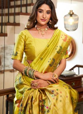 Parrot silk blend banarasi saree with unstitched blouse piece 1