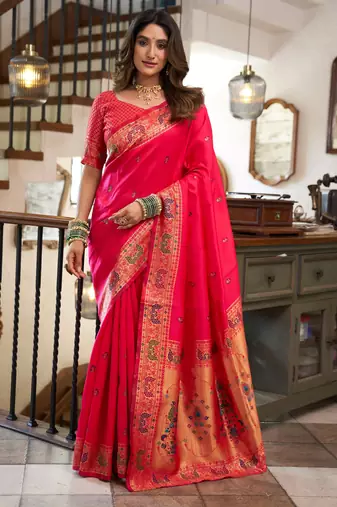 Pink silk blend banarasi saree with unstitched blouse piece