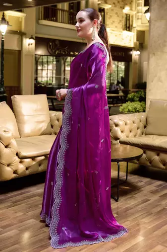 Purple shimmer chiffon embroidery saree with unstitched blouse piece