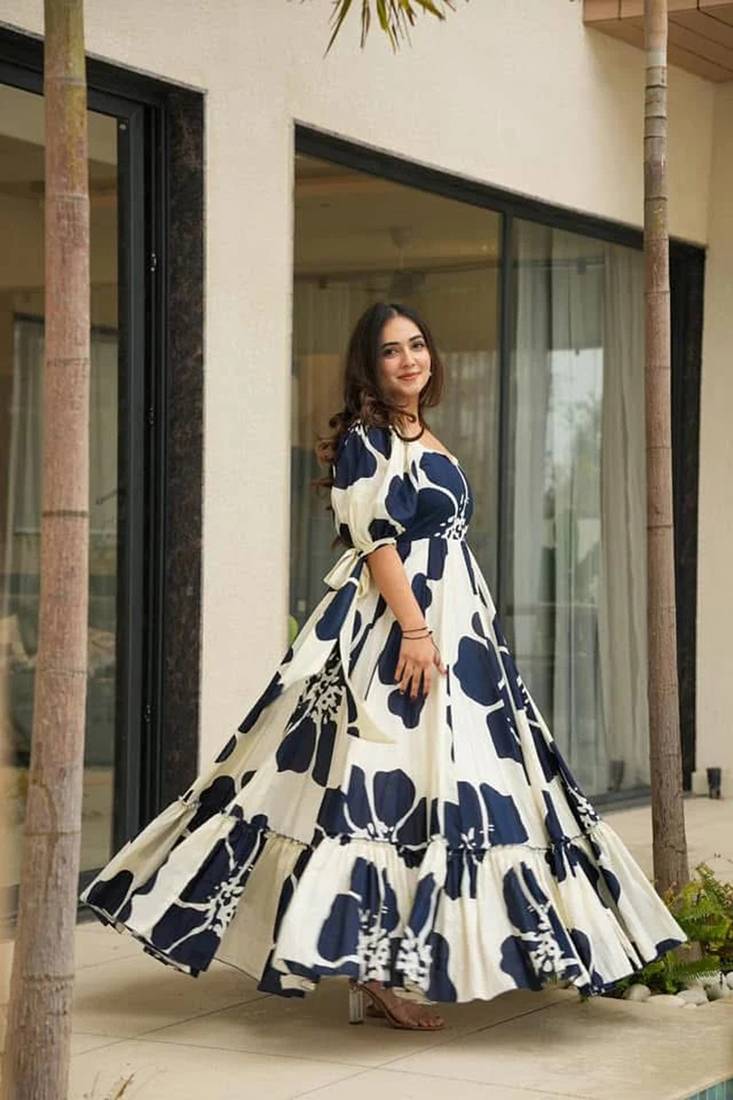 Printed cambric cotton full flaired gown