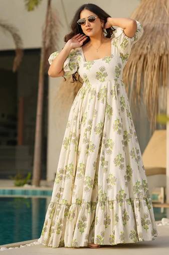 Printed cambric cotton full flaired gown
