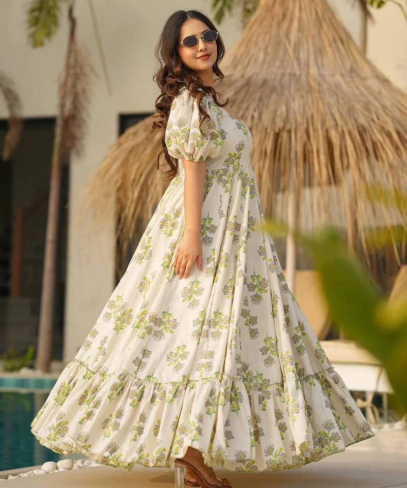 Printed cambric cotton full flaired gown