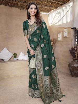 Green silk blend with zari weave saree with unstitched blouse piece 3