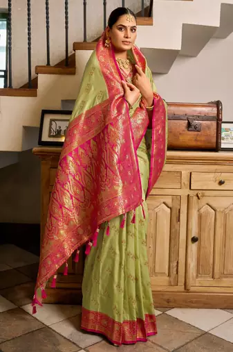 Pista pink silk blend with woven saree with unstitched blouse piece