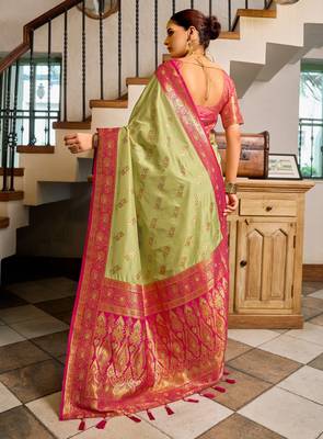 Pista pink silk blend with woven saree with unstitched blouse piece 4