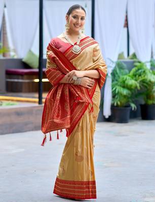 Cream red silk blend with woven saree with unstitched blouse piece 1