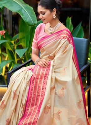 Off white pink pink silk blend with woven saree with unstitched blouse piece 2