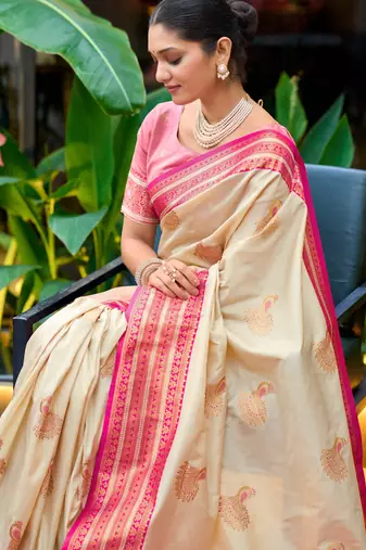 Off white pink pink silk blend with woven saree with unstitched blouse piece