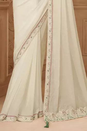 Cream georgette silk blend embroidered saree with unstitched blouse piece