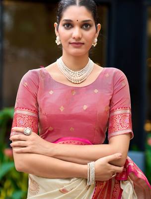 Off white pink pink silk blend with woven saree with unstitched blouse piece 5