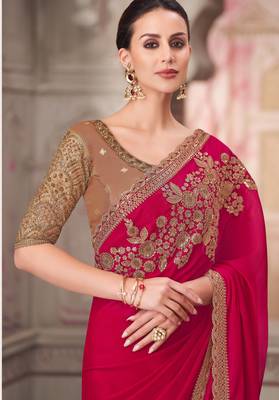 Magenta soft silk blend embroidered saree with unstitched blouse piece 2