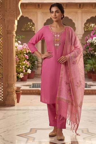 Womens new fancy premium mul chanderi kurta set