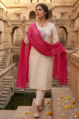 New trendy fancy premium kurta set