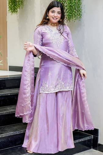 purple salwar suit dupatta