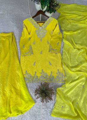 yellow salwar suit dupatta 2