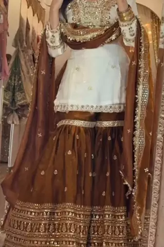 white crepe silk blend salwar suit dupatta