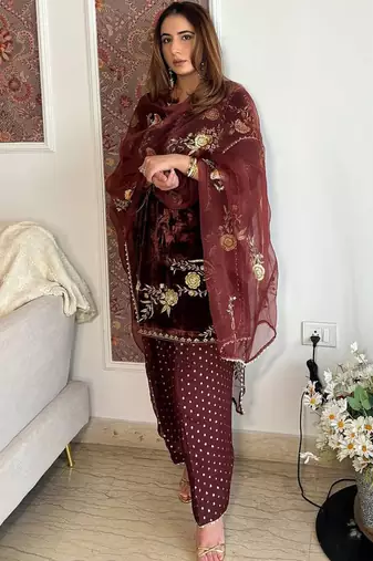 brown viscose velvet salwar suit dupatta
