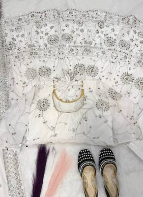 white faux georgette anarkali salwar suit dupatta 3